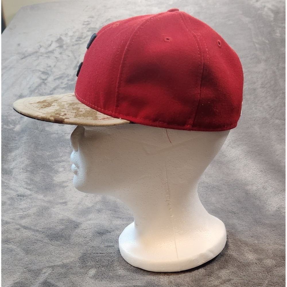 Cleveland Indians Hat Mens 7 Red New Era Fitted Official On Field Cap Camo Brim - Picture 3 of 11